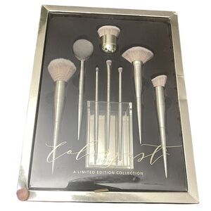 NEW Limited Edition COLORJUST 8 Make-Up Brush Collection w/Clear Acrylic Holder!